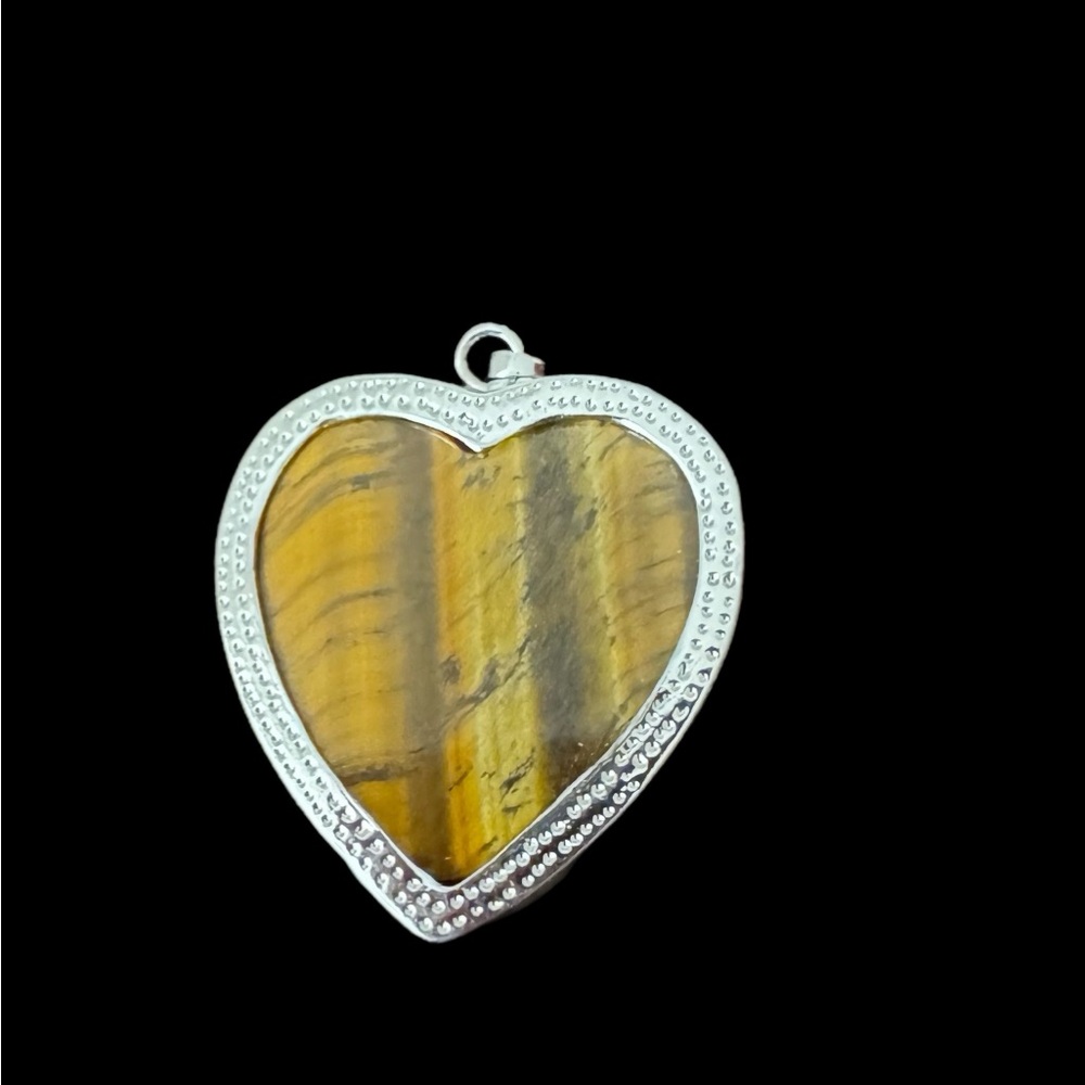Heart-Shaped Tiger’s Eye Pendant w/ Silver Rose Detailing vintage vibes boho - Picture 2 of 4